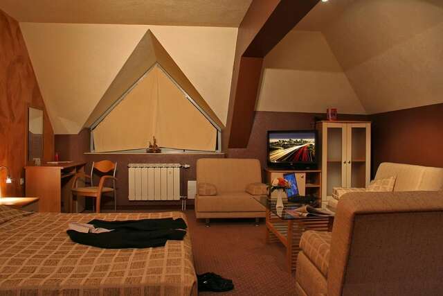 Отель Hotel Brod София-29