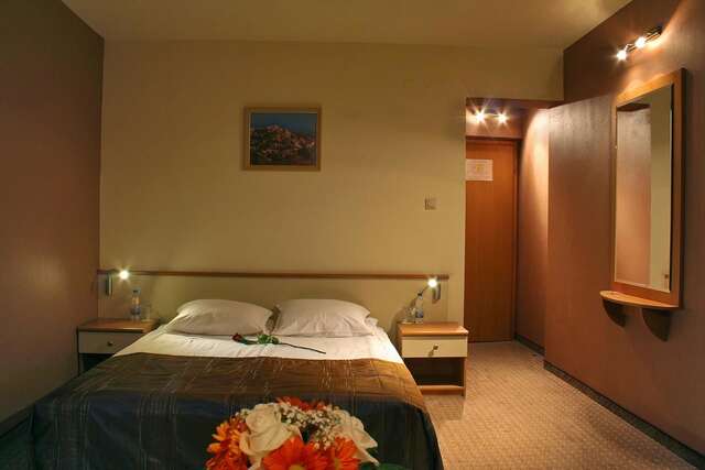Отель Hotel Brod София-32